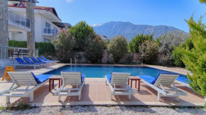 Ölüdeniz Ovacıkta 5 yatak odalı, 12 kişilik , Müstakil Havuzlu Villa 1, Fethiye